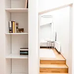 2Ndhomes Bright & Spacious 2-Story Apartment With Sauna